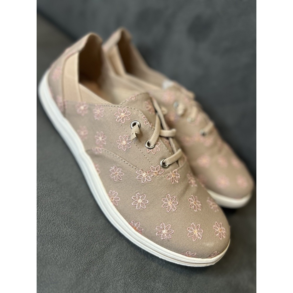 Clarks Breeze Ave Womens 11W Taupe Pink Floral Canvas Lace Up Shoes New